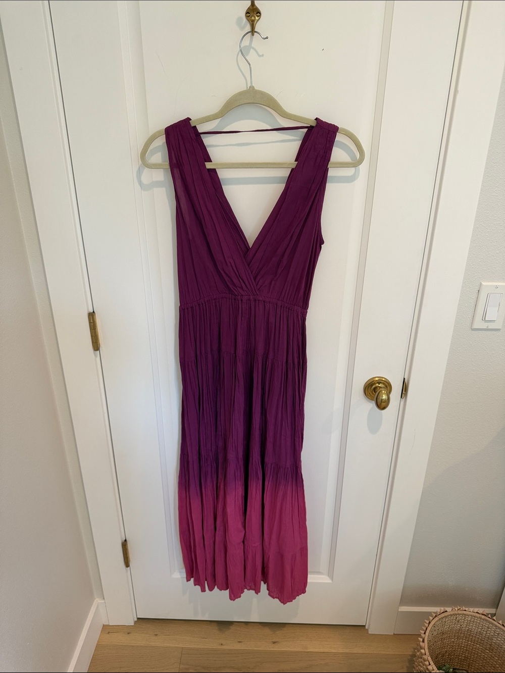 VELVET
Marilyn cotton voile midi dress size XS